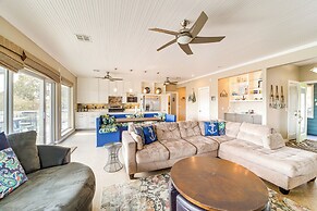 Fire Pit + Stunning Views: Lake Eufaula Retreat!