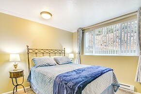 Walk to Giant Steps: Multi-level Brian Head Condo!