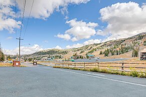 Walk to Giant Steps: Multi-level Brian Head Condo!