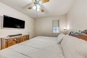 < 1 Mi to The Lodge: Cloudcroft Home w/ Fireplace