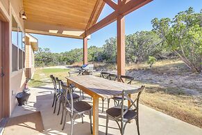 Scenic Views, Fire Pit: Texas Hill Country Getaway