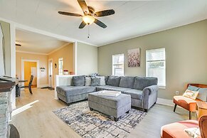 Deck & Fire Pit: Peaceful Home in Elmira
