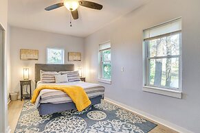 Deck & Fire Pit: Peaceful Home in Elmira