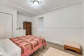 Group Getaway ~ 15 Mi to Charlottesville!