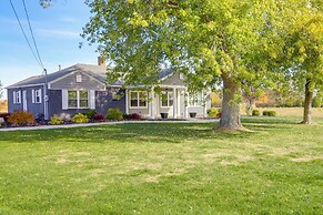 5 Mi to Lake: Port Clinton Home w/ Gazebo & Grill!