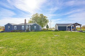 5 Mi to Lake: Port Clinton Home w/ Gazebo & Grill!