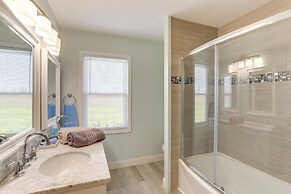 5 Mi to Lake: Port Clinton Home w/ Gazebo & Grill!