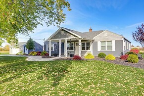 5 Mi to Lake: Port Clinton Home w/ Gazebo & Grill!