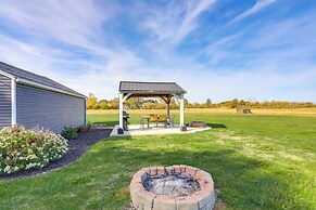 5 Mi to Lake: Port Clinton Home w/ Gazebo & Grill!