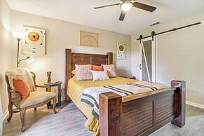 Patio for Al Fresco Dining: Home in Hinesville!