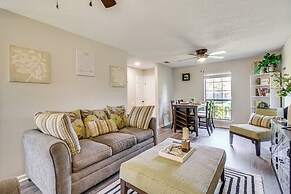Patio for Al Fresco Dining: Home in Hinesville!