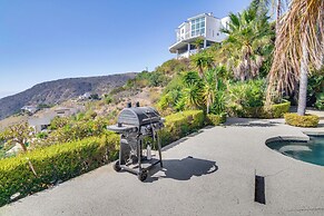 Pool, Spa & Ocean Views - Modern Home in Malibu!