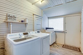 8 Mi to Shoshone Falls: Home w/ Arcade Games!