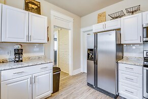 8 Mi to Shoshone Falls: Home w/ Arcade Games!