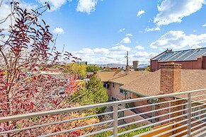 Luxe Midtown Townhome < 2 Mi to Dtwn Reno!