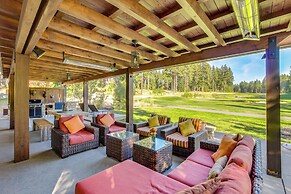 Golf Getaway w/ Hot Tub, Course Views in Cle Elum!