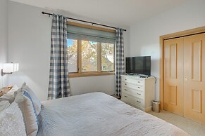 Luxury True Ski-in/ski-out Beaver Creek Apartment!