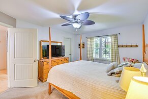 Hot Tub, Deck & Grill: Secluded Cabin in Clayton