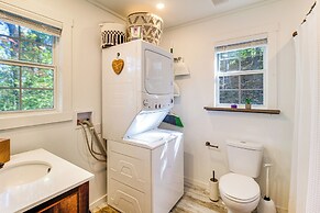 Deck & Grill: 'cozy Cottage' in Talking Rock!