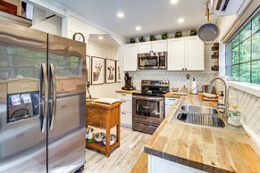 Deck & Grill: 'cozy Cottage' in Talking Rock!