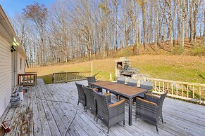 Working Goat Farm - Updated Clinton Corners Home!