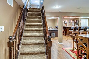 Private Hot Tub on 10 Acres: Cozy Catskill Getaway