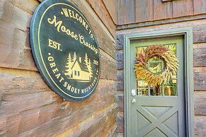 3 Mi to Dtwn: Mtn-view Cabin in Gatlinburg!