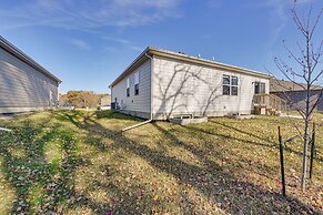 15 Mi to Dtwn Des Moines: Pet-friendly Waukee Home