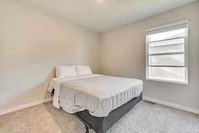 15 Mi to Dtwn Des Moines: Pet-friendly Waukee Home