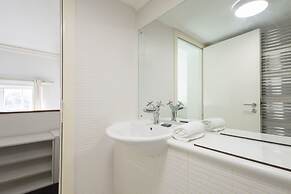 Host Stay City Hall View