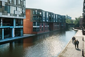 Skyline 1 Bedroom Apartment in Central Birmingham