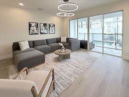 Upstay - Sunny Clermont Getaway With Private Pool