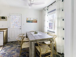 Stargazing Retreat Hot Tub BBQ Fire Pit Games