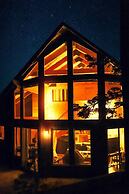 Discover Serenity Cozy Cabin With Mountain Views