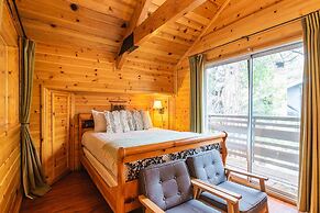 Discover Serenity Cozy Cabin With Mountain Views
