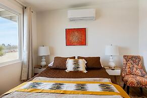 Stargaze Soak Hot Tub Fireplace Desert Views