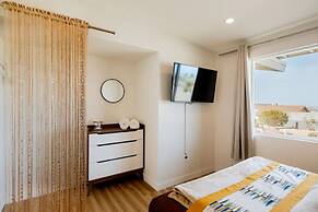 Stargaze Soak Hot Tub Fireplace Desert Views