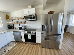 Stargaze Soak Hot Tub Fireplace Desert Views