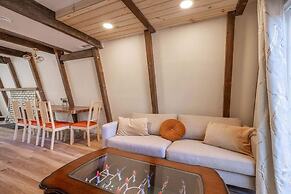 Blissful Mountain Cabin hot tub Fire pit More