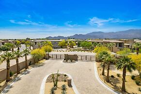 A Luxurious Oasis Experience in Desert Palm
