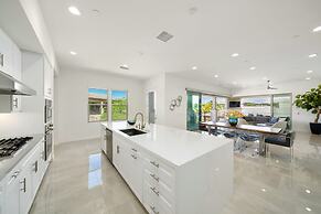 A Luxurious Oasis Experience in Desert Palm