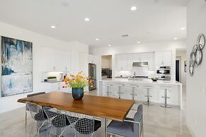 A Luxurious Oasis Experience in Desert Palm