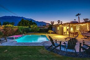 Relax at the 3BR Tranquil Oasis in Palm Springs