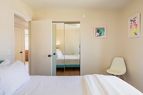 Relax at the 3BR Tranquil Oasis in Palm Springs