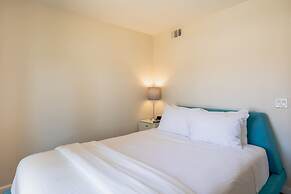 Relax at the 3BR Tranquil Oasis in Palm Springs