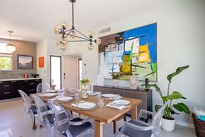 Lux Desert Retreat 4BR Pool Spa Stunning Views