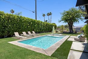 Lux Desert Retreat 4BR Pool Spa Stunning Views