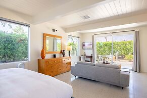 Lux Desert Retreat 4BR Pool Spa Stunning Views