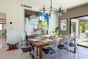 Lux Desert Retreat 4BR Pool Spa Stunning Views