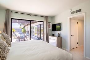 Lux Desert Retreat 4BR Pool Spa Stunning Views